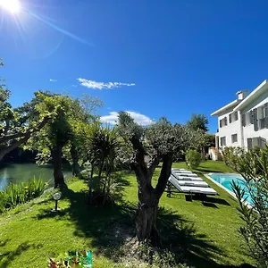 Louise-rose Bed & Breakfast Villeneuve-Loubet